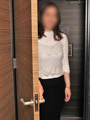 御奉仕関係に衝撃! 大型新人痴女が降臨!