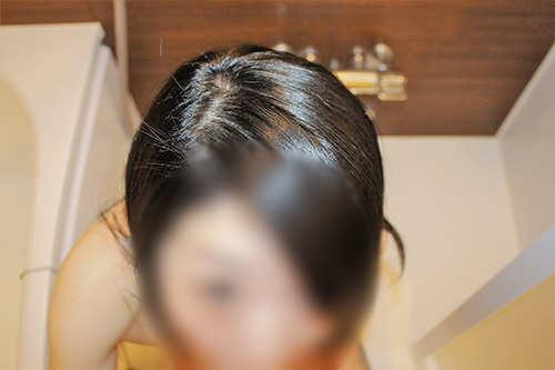 極上美女がガマンできずにムラムラと……